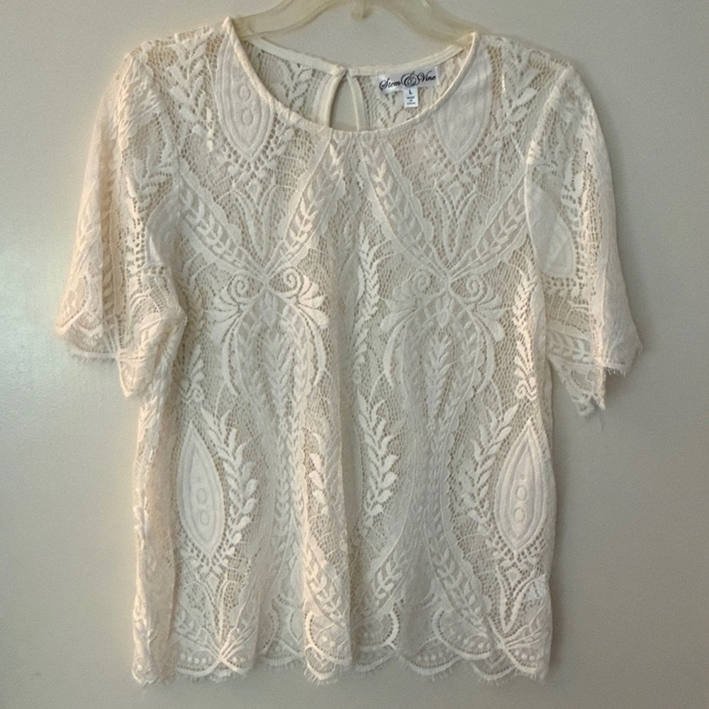 Stem Vine‎ Women’s Cream Lace Boho Feminine Top, size L